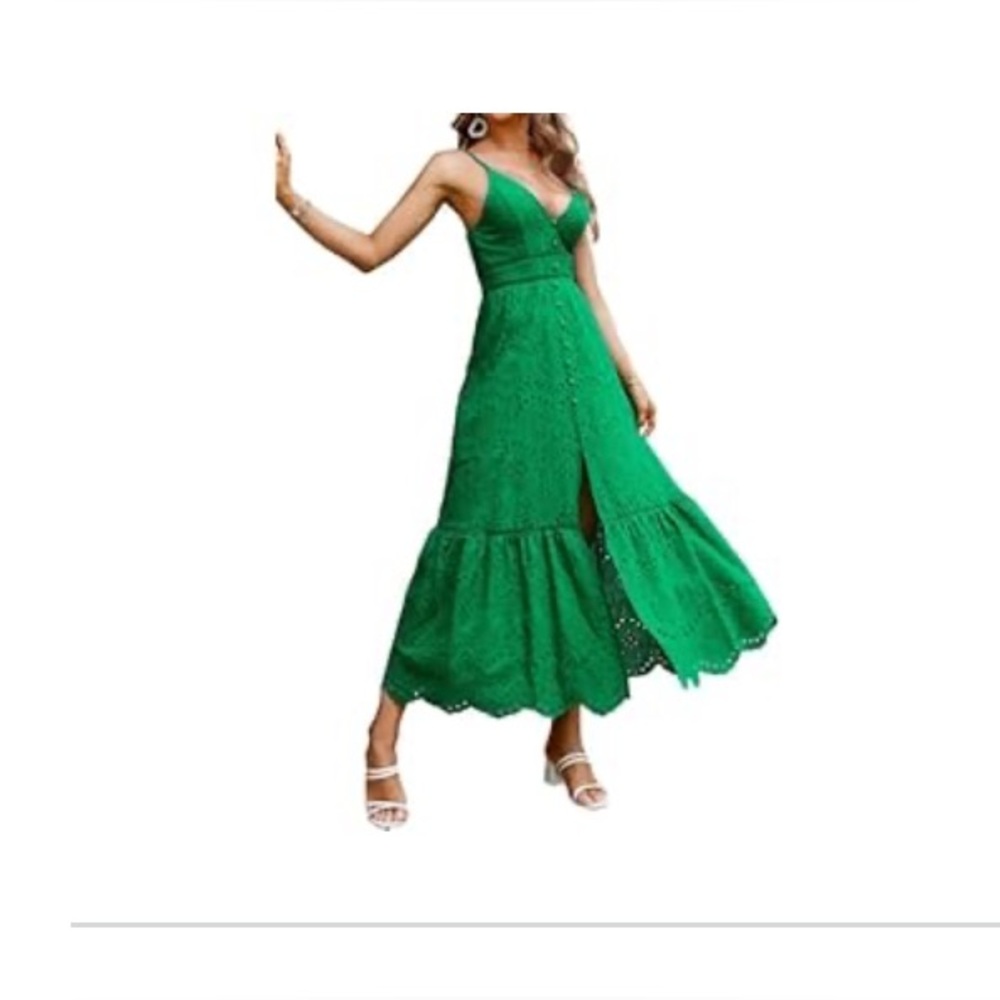 Chic Green Maxi Dress with Eyelet Detail